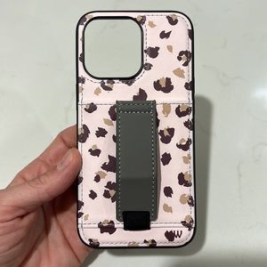 Used excellent condition Walli case Soft Cheetah color- for IPhone 13 Pro